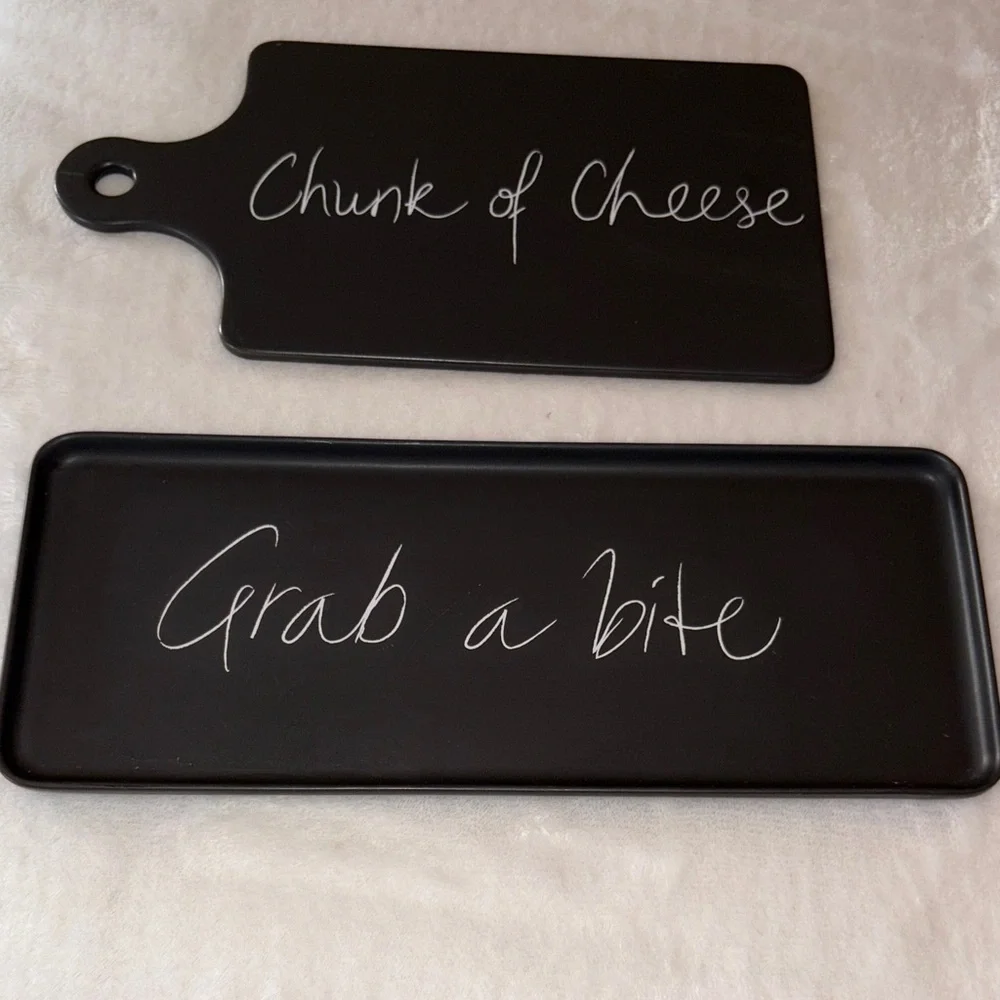 Rare Black Cheese Board Set by Pier One Imports “SOHO” Collection